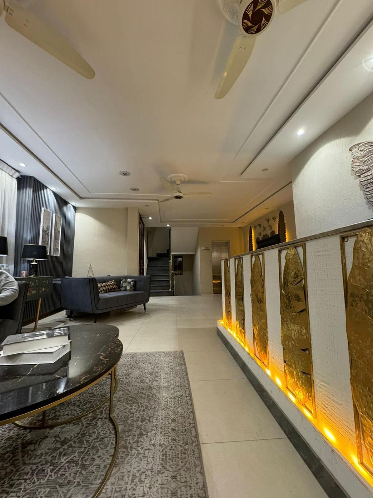 Shelton Boulevard Hotel Lahor Kültér fotó