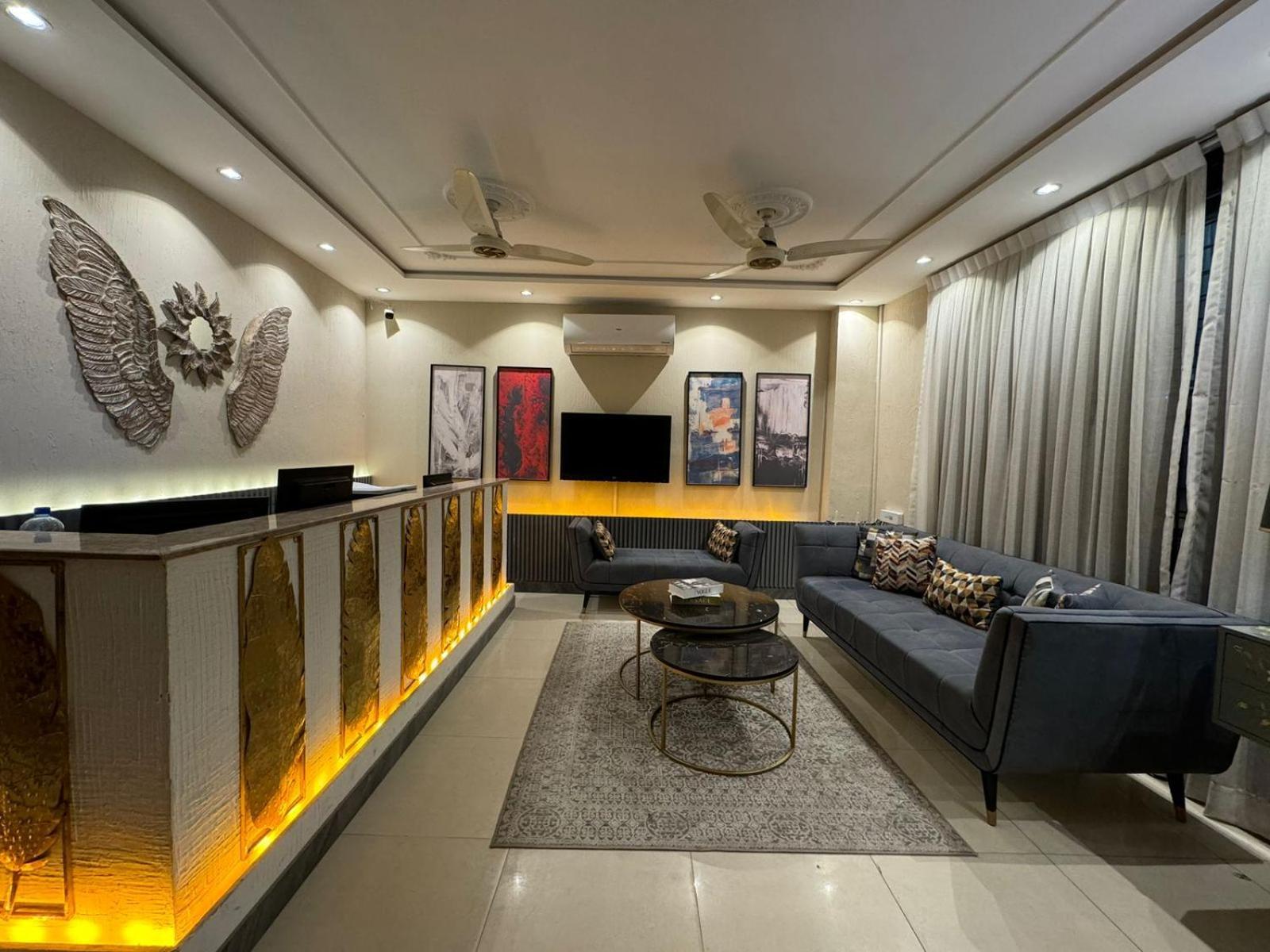 Shelton Boulevard Hotel Lahor Kültér fotó